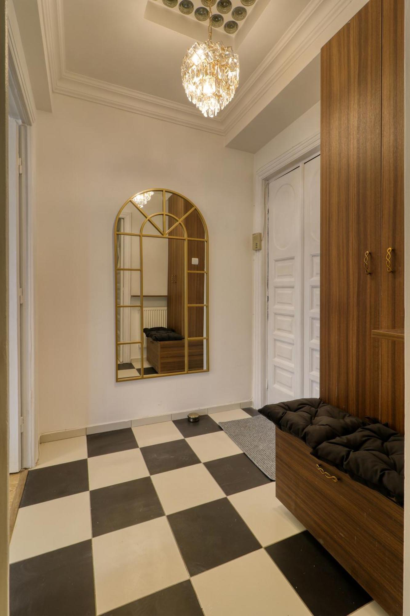 Neo-Classic Design Near Downtown بوخارست المظهر الخارجي الصورة