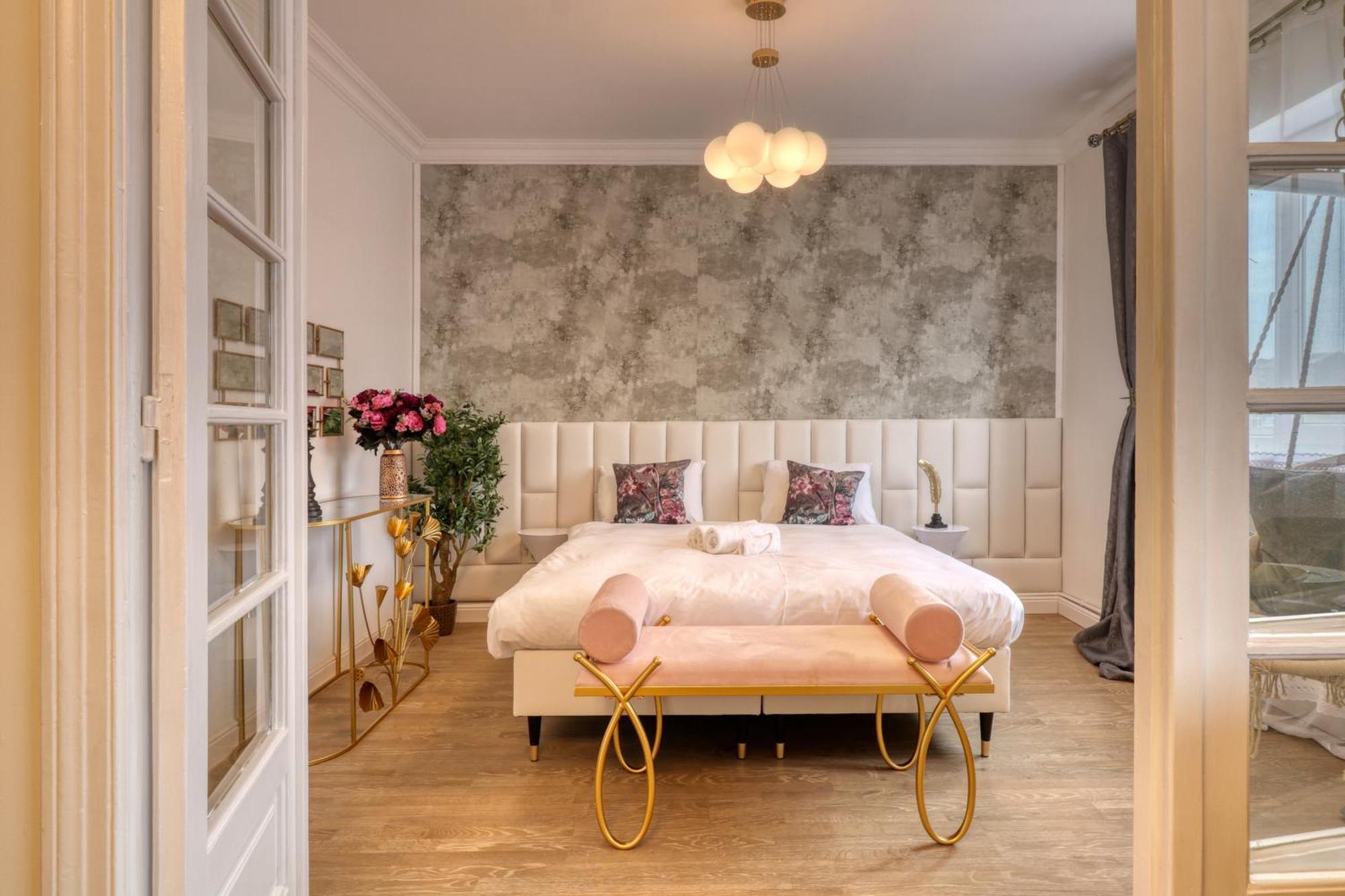 Neo-Classic Design Near Downtown بوخارست المظهر الخارجي الصورة